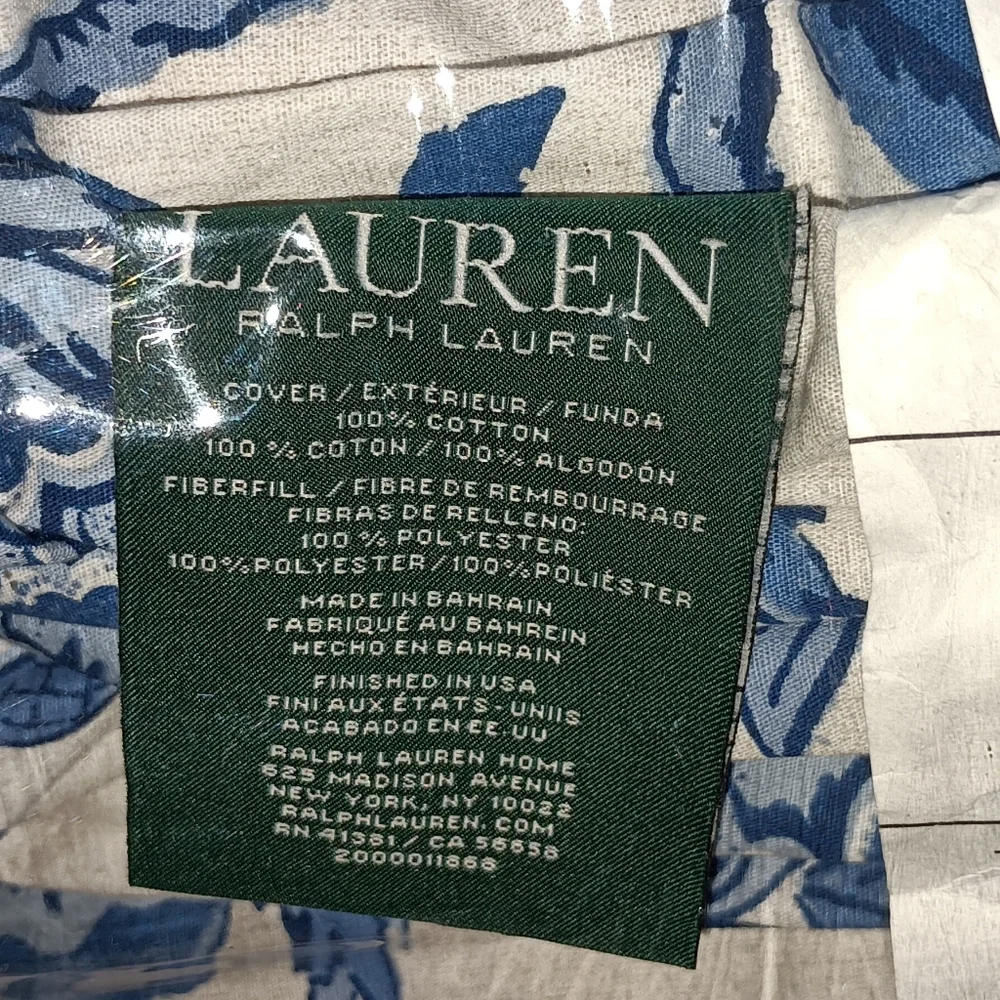 NWT Ralp Lauren Floral Blue and White Porcelain 3 pcs. Set Size King